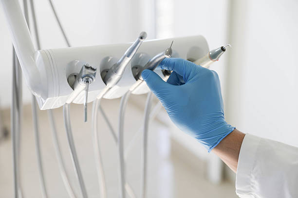 Professional Emergency Dentist technician working in Lakeland, TN